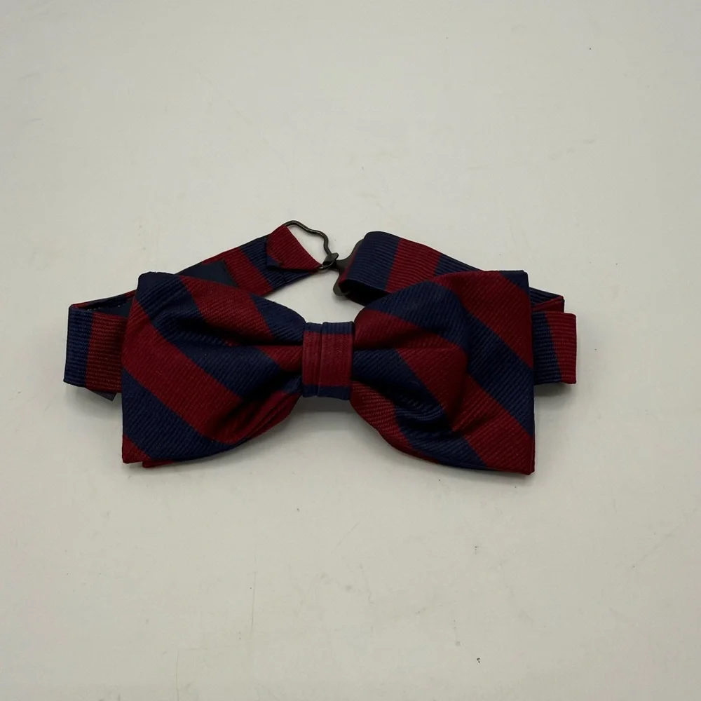 Brooks Brothers Boys Silk Striped Bow Tie